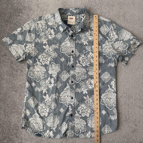 Levis Shirt Mens Large Blue White Floral Reverse Print Button Up Casual Summer - Picture 7 of 8